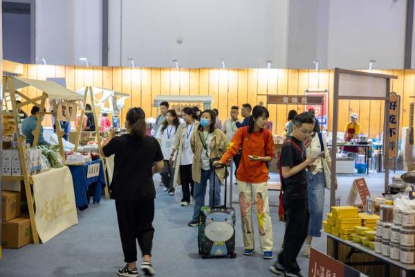“味美浙江”餐饮消费欢乐季启动 “味美浙江”餐饮消费欢乐季启动