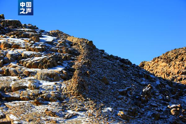 板岩也能垒长城？这段“秦始皇长城”在这里→