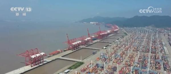 交通运输业多项指标实现正增长 港口集装箱吞吐量同比增长3.5% 交通运输业多项指标实现正增长 港口集装箱吞吐量同比增长3.5%