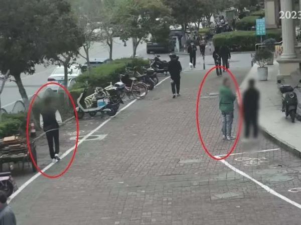 兼职群里找兼职，没想到找到一个......