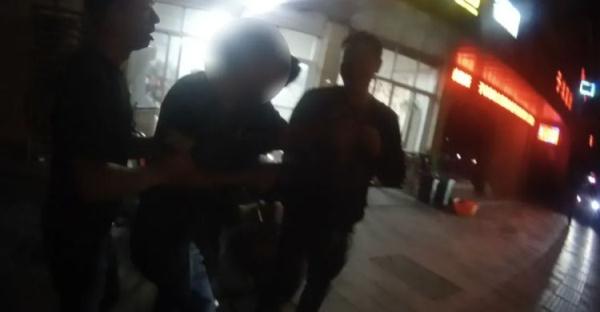 打110举报朋友?网友:这才是真兄弟! 打110举报朋友?网友:这才是真兄弟!