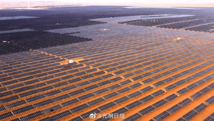 沙戈荒光伏电站长啥样