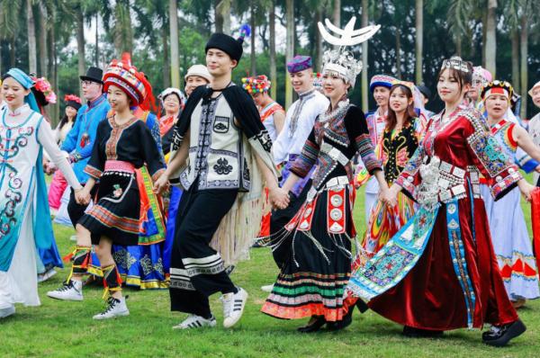 千人相亲大会在南宁举行！网友：想脱单的，赶紧飞广西