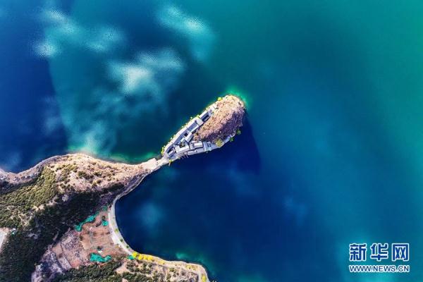 “飞阅”泸沽湖 一池琉璃如诗如画