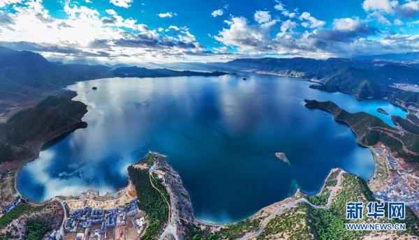 “飞阅”泸沽湖 一池琉璃如诗如画