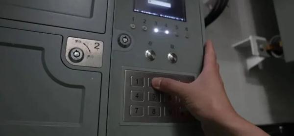 3600多个房间！山东舰内部画面大开眼界