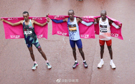 历史第二快!吉普图姆闪耀伦敦马拉松 历史第二快!吉普图姆闪耀伦敦马拉松