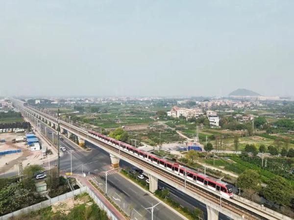 地铁内待太久要收“超时费”吗？佛山地铁回应