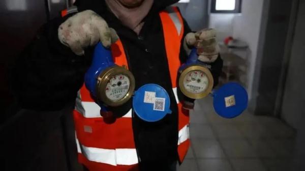 “天价水费”是因为实施阶梯水价?上海水务局回应:两者无太大关系 “天价水费”是因为实施阶梯水价?上海水务局回应:两者无太大关系