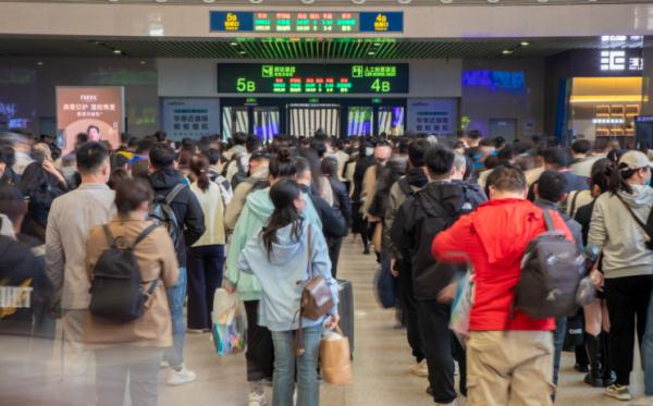 “五一”出行请注意！从沈阳到这些地方，加开临时列车！