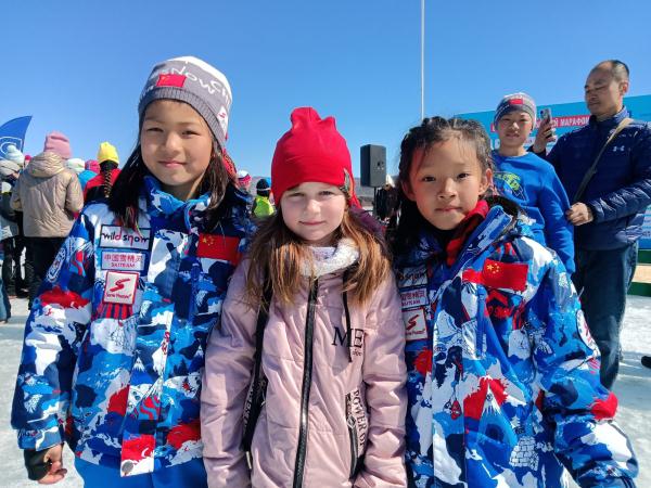 贝加尔湖越野马拉松赛 两名滑雪少年代表中国取得佳绩