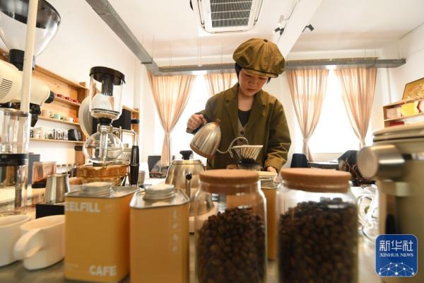 山城氤氲咖啡香 山城氤氲咖啡香