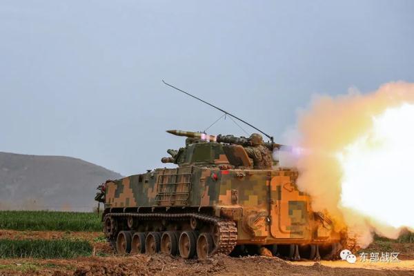 装甲步兵班，开始战斗！