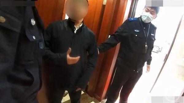 修图200余张！诈骗老乡306万！