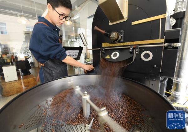 山城氤氲咖啡香 山城氤氲咖啡香