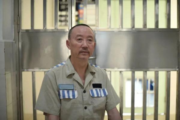 29人向他行贿，其中12名公职人员！四川一落马官员被中纪委点名