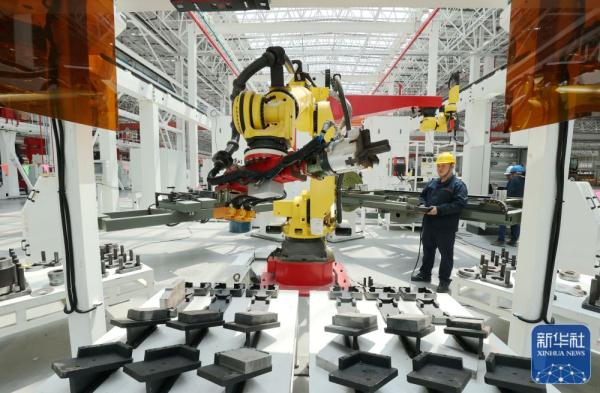 为智能制造立标杆：探访浙江“未来工厂”