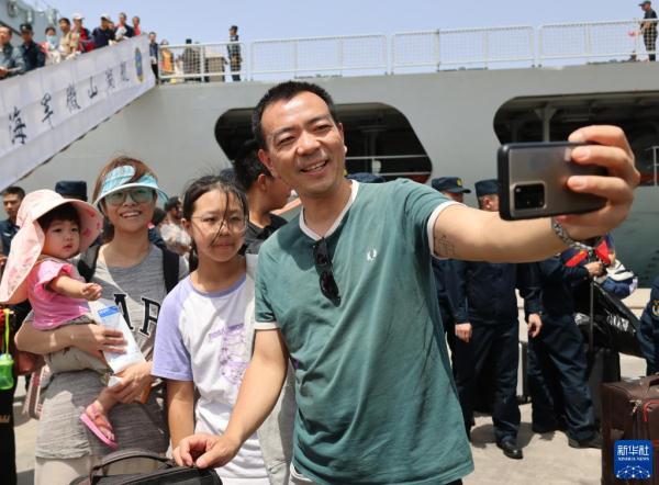 中国海军苏丹撤侨军舰抵达沙特吉达港 中国海军苏丹撤侨军舰抵达沙特吉达港