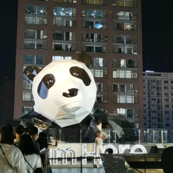 “五一特种兵”集合!下一站:成都! “五一特种兵”集合!下一站:成都!