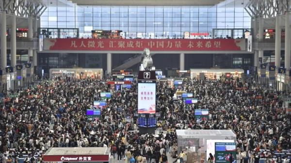 预计超370万人次，将创历史单日客发量新高！长三角铁路今迎“五一”小长假客流最高峰