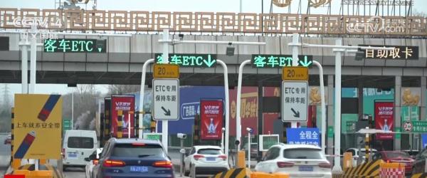 “五一”假期开启 全国交通迎来客流高峰