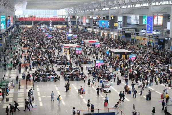 预计超370万人次，将创历史单日客发量新高！长三角铁路今迎“五一”小长假客流最高峰