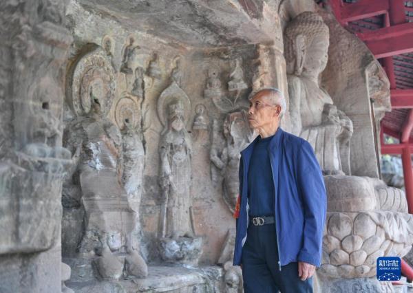 73岁老人守护文物41年