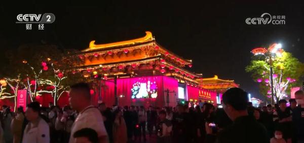 从“不倒翁小姐姐”到“盛唐密盒” 西安文旅融合有新意 从“不倒翁小姐姐”到“盛唐密盒” 西安文旅融合有新意