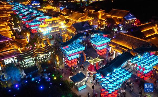 山东东平：发展夜间旅游 激发经济新活力