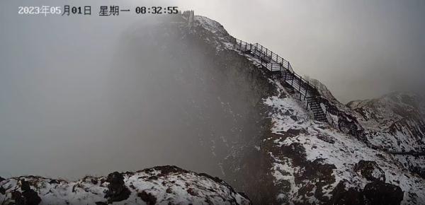昆明轿子雪山！下！雪！了！