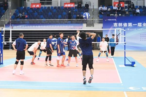 “五一”假期各地健身活动丰富多彩