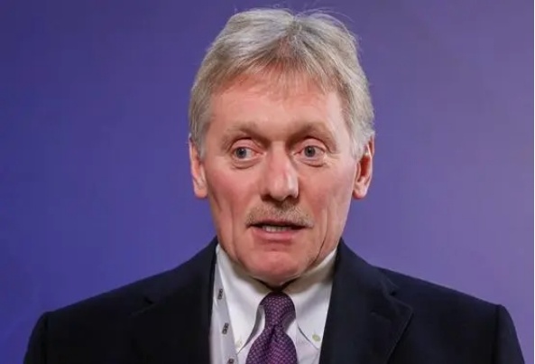 丁立人力克俄罗斯棋手首度加冕国际象棋世界棋王，克宫祝贺