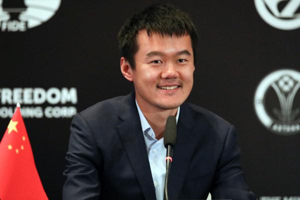 中国男队教练徐俊:丁立人加冕“棋王”胜在意志力和进取心 中国男队教练徐俊:丁立人加冕“棋王”胜在意志力和进取心