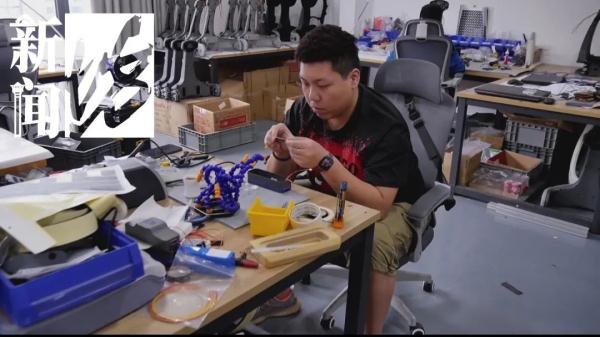 科幻成为现实！《流浪地球2》里这个装备来了...