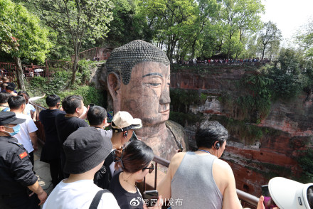 请注意！乐山大佛5月1日白天游山门票售磬