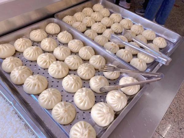 他们的劳动课居然直接上综艺，我也想去！什么时候轮到我们啊