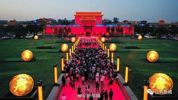 人从众的网红景点你在哪排队？这里有返程最新提醒→