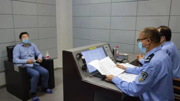 偷运洋垃圾的嫌疑人抓到了