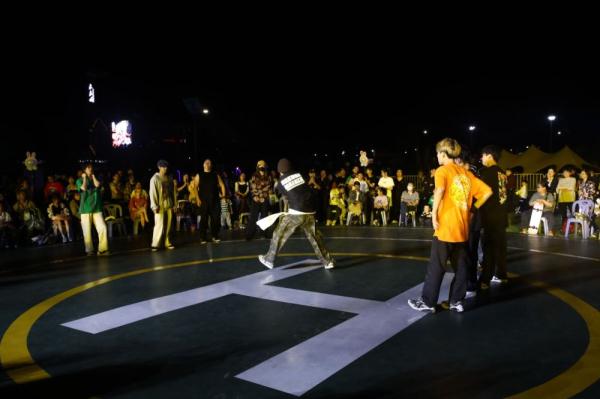 福建龙岩服务假期休闲消费新思路:让大家出不出城都有“看头” 福建龙岩服务假期休闲消费新思路:让大家出不出城都有“看头”