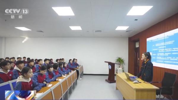 世界技能大赛特别赛金牌选手姜雨荷：用奋斗照亮多彩青春