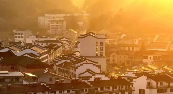 “00后”男孩的小飞机和大世界……