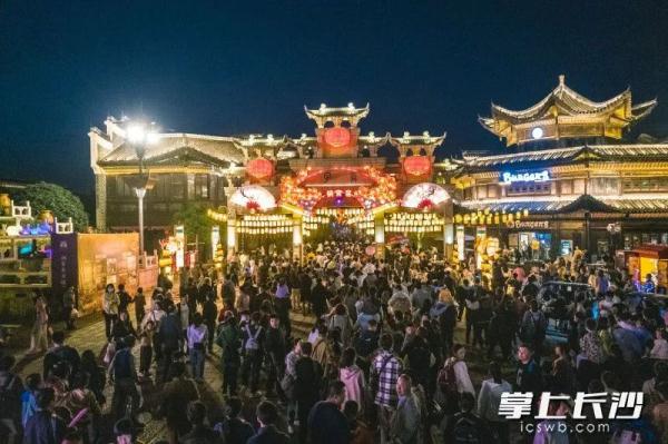暴涨，暴涨！长沙成绩单公布，网友：果然不用睡觉！
