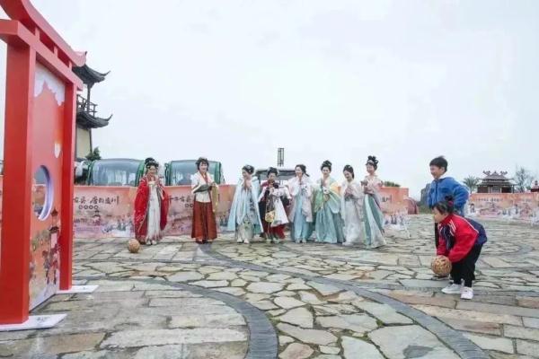 3125万人次，369.7亿元……大家在浙江玩得有多嗨？