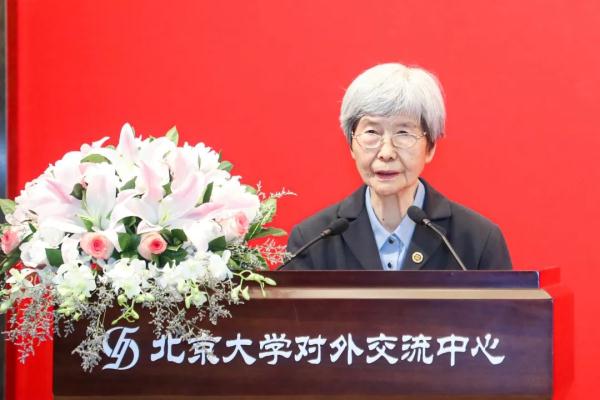 “敦煌女儿”樊锦诗，捐赠1000万给北大