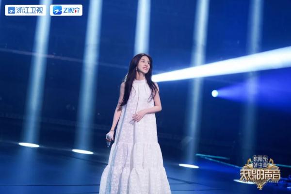 胡彦斌、张靓颖“大魔王组合”出击！《天赐的声音4》今晚开启“团战”