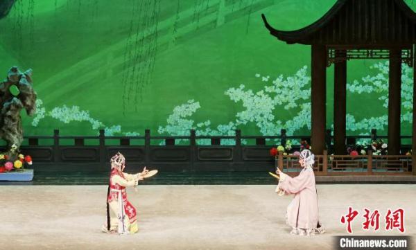 经典昆音绝唱《牡丹亭》《西厢记》亮相鹭岛