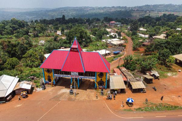 探访喀麦隆巴图方酋邦博物馆 探访喀麦隆巴图方酋邦博物馆