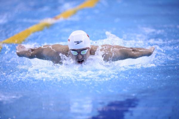 致敬游泳冠军赛唯一"80后"选手吴鹏