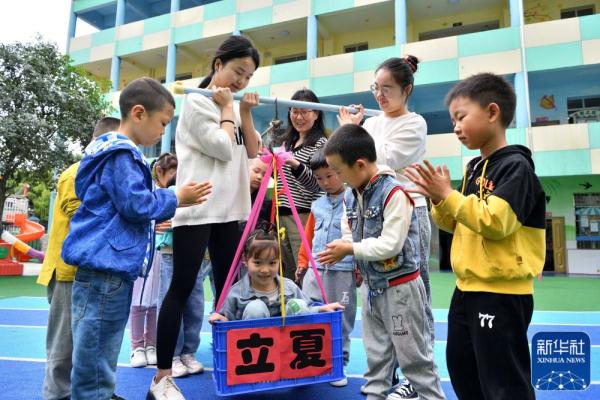 传统民俗迎立夏