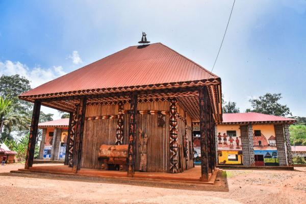 探访喀麦隆巴图方酋邦博物馆 探访喀麦隆巴图方酋邦博物馆